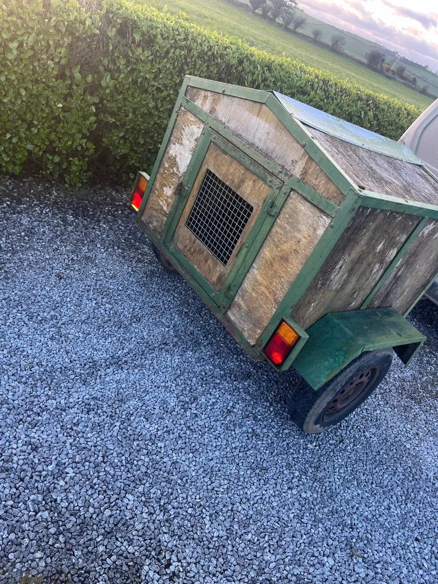 Dog trailer - Image 1