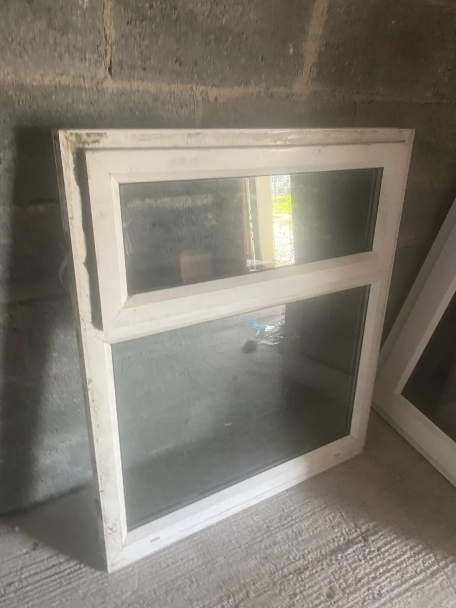 PVC WINDOW GREAT CONDITION