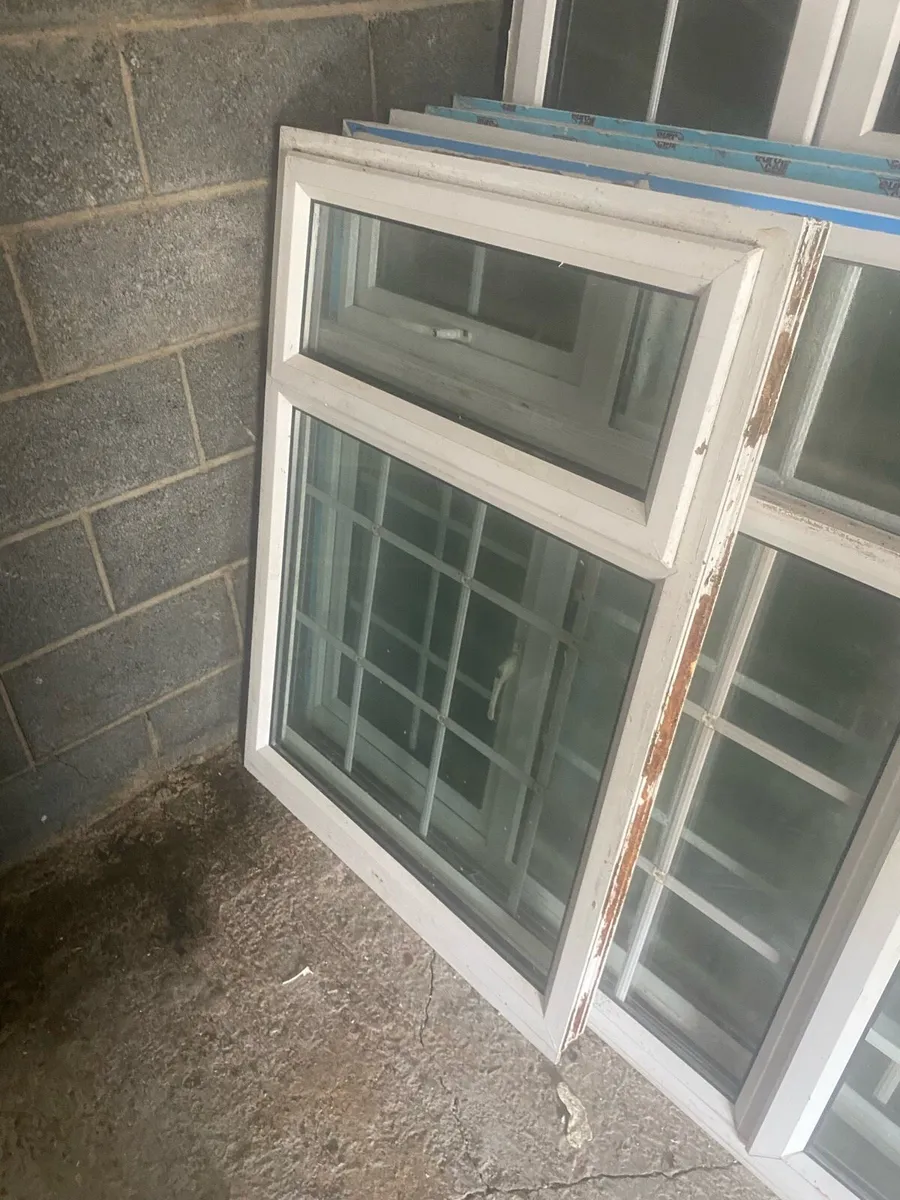 PVC WINDOW GOOD CONDITION