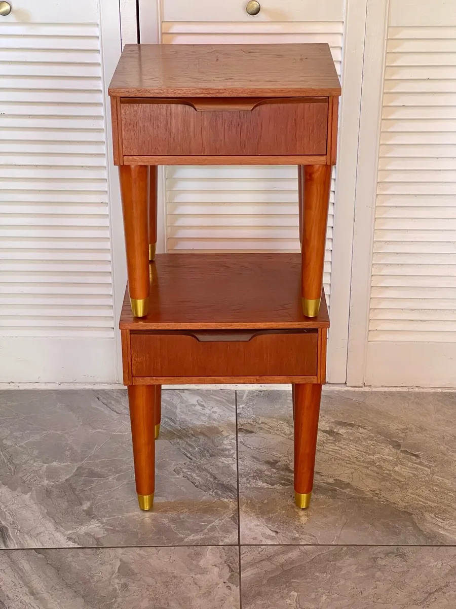 Mid century bedside cabinets - Image 2