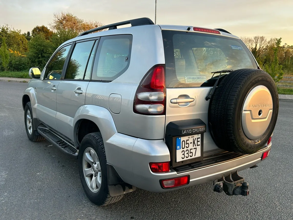 Toyota Landcruiser - Image 4