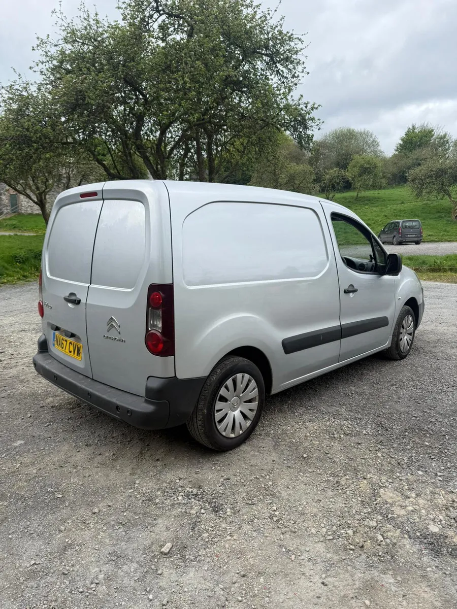 2017 Citroen Berlingo - Image 4