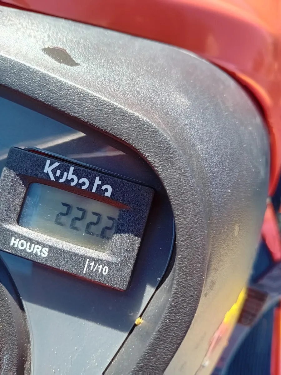 Kubota lawnmower - Image 2