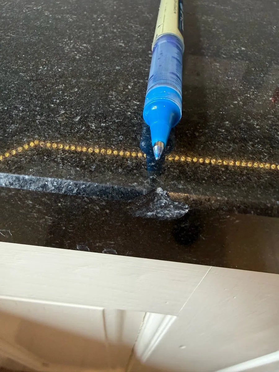 Granite worktop - Image 2