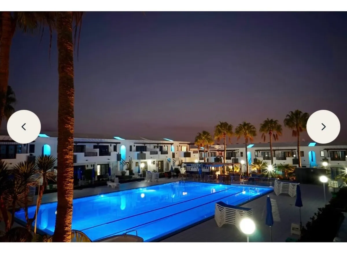 A holiday flights and accommodation - Image 1