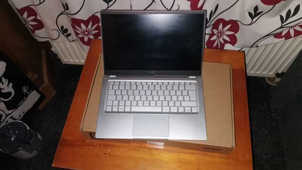 Acer Swift 3 SF314-512-56QM - Image 1