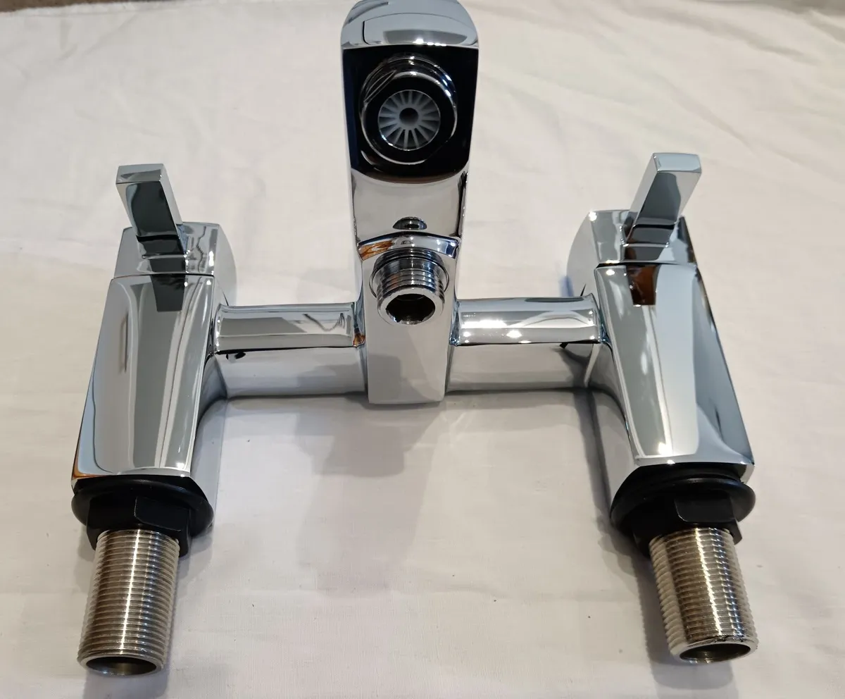 Cube Bath Shower Mixer - Image 2