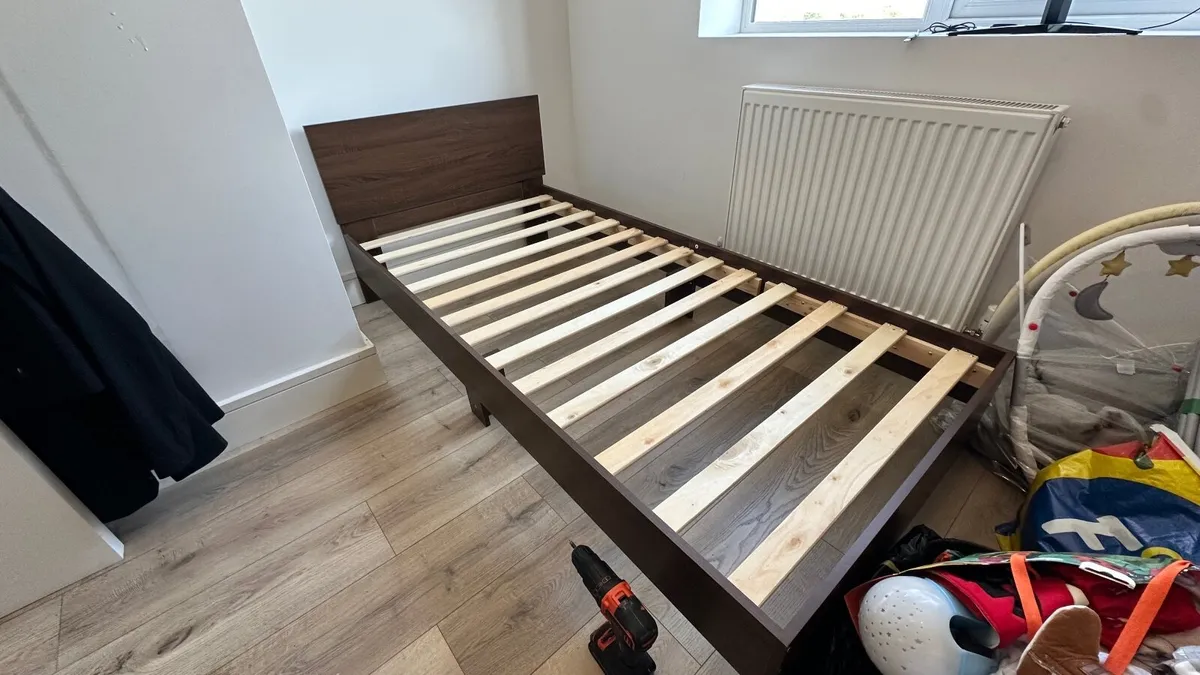 Singe bed frame - Image 3