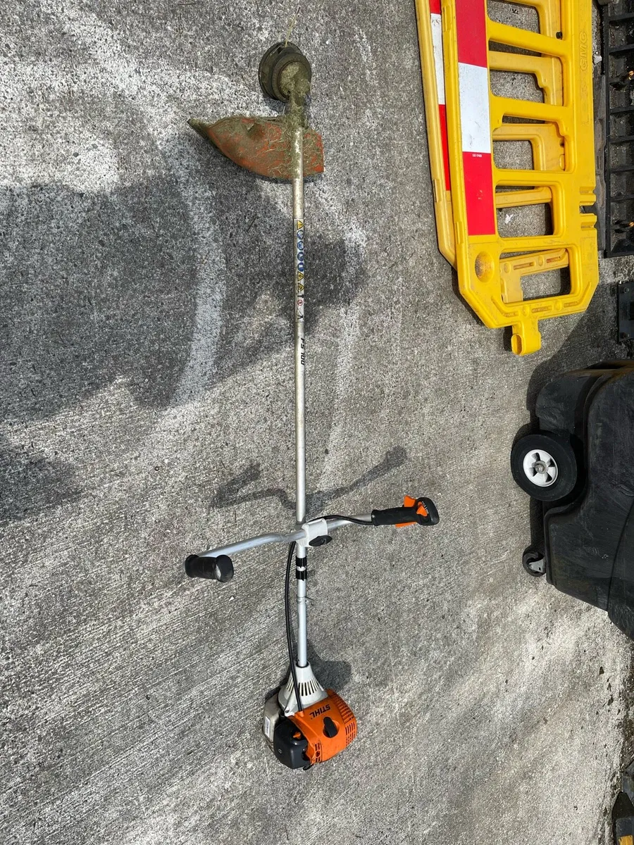 Stihl FS 100 Strimmer - Image 4