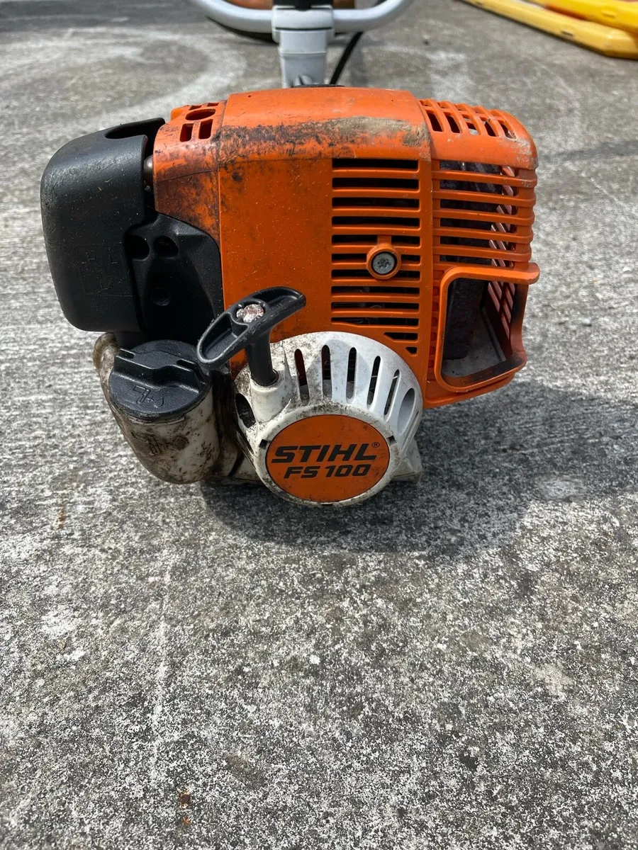 Stihl FS 100 Strimmer - Image 2