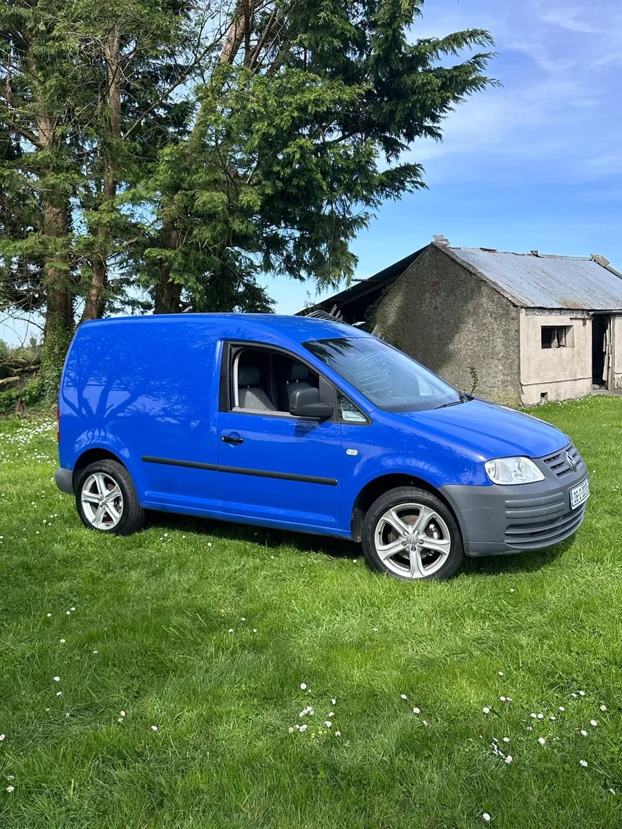 VW Caddy 1.9 - Image 2