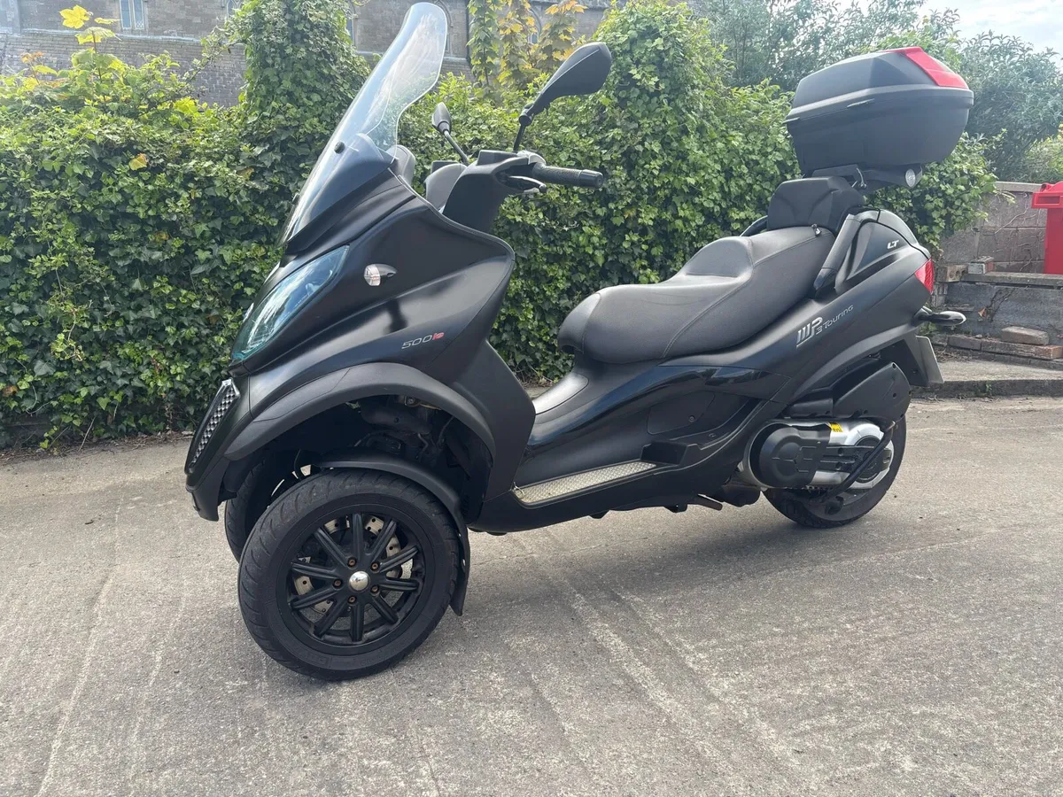 Piaggio Mp3 - Image 1