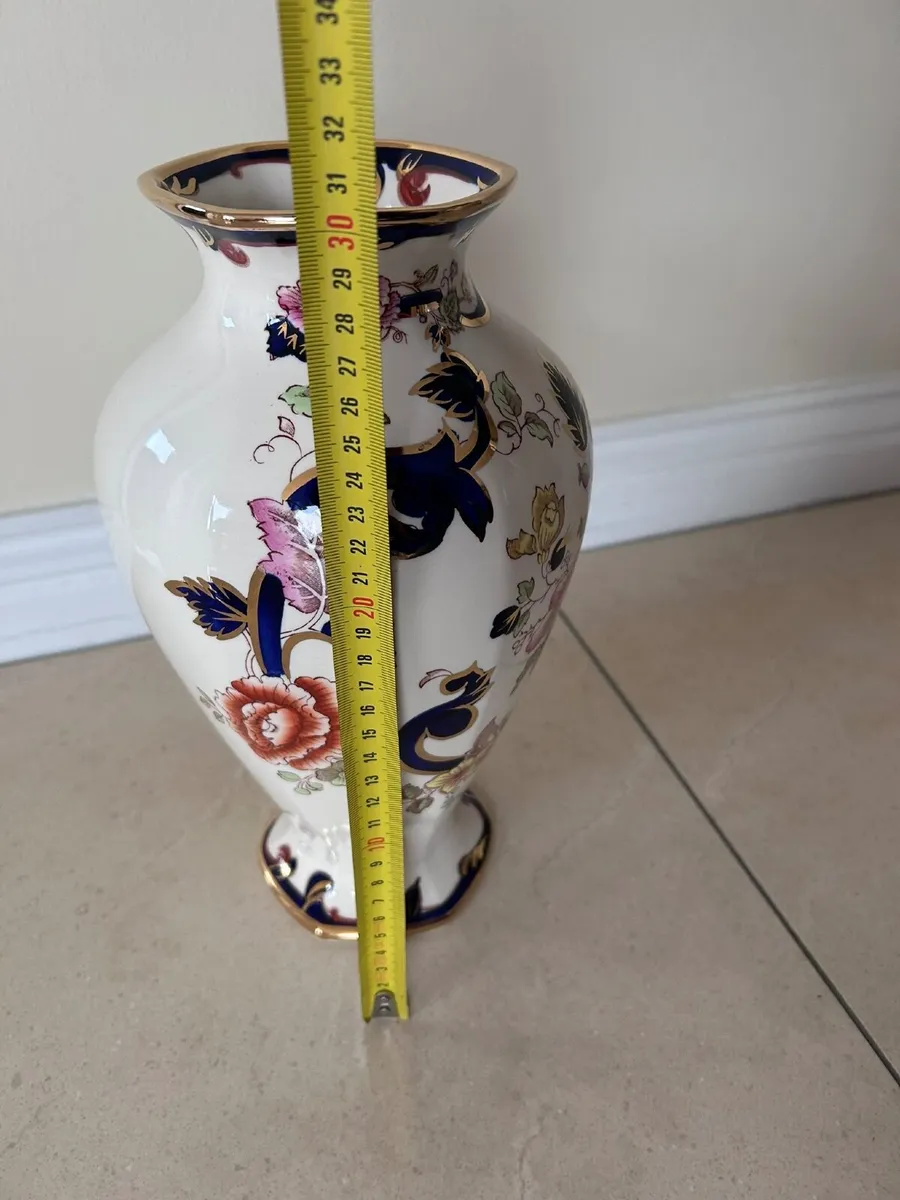Mason’s Ironstone Vase - Image 3