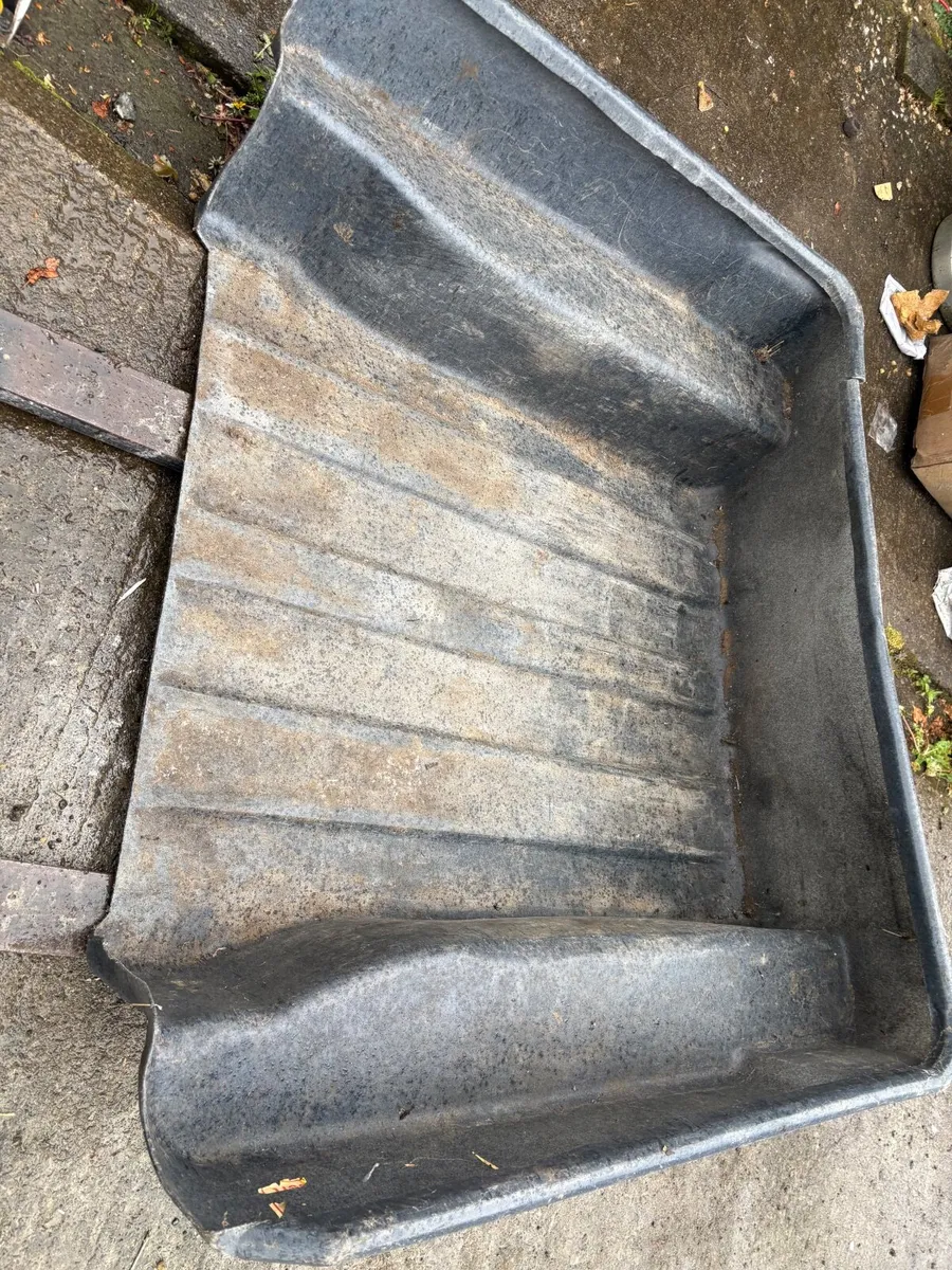 Utility Flatbed - Image 1