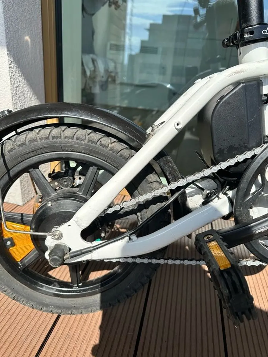 Fiido D3 Pro Folding E-Bike , Low Mileage , Very Good Condition - Image 3