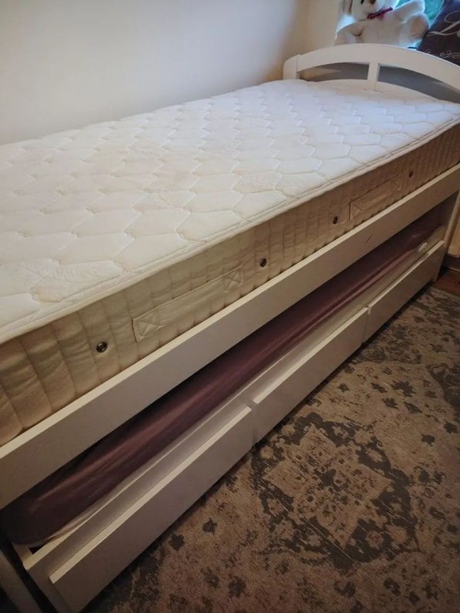 Single bed with trundle bed - Image 2