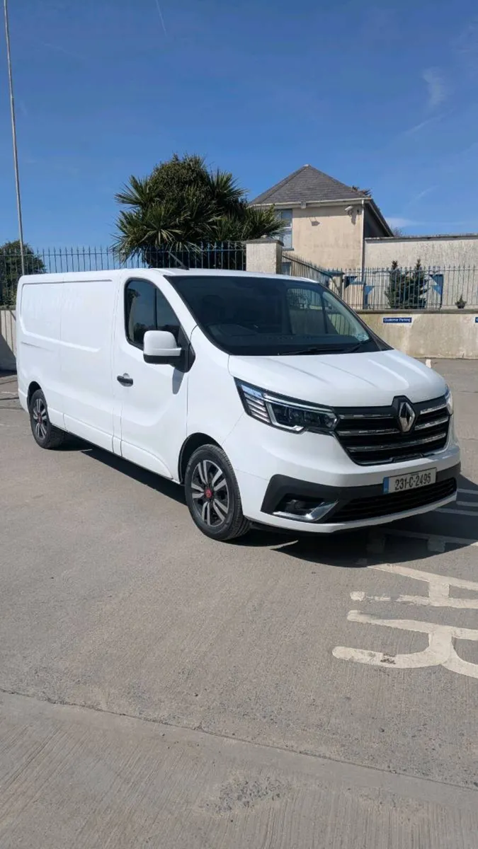 Renault Trafic Exclusive - Image 1