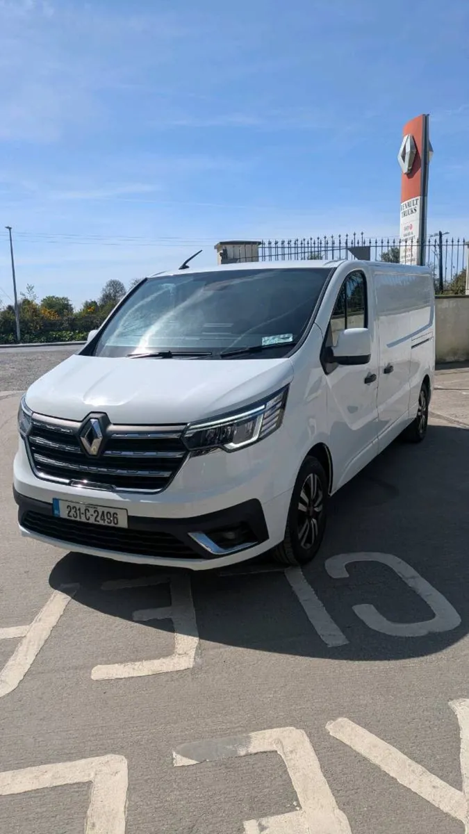 Renault Trafic Exclusive - Image 2