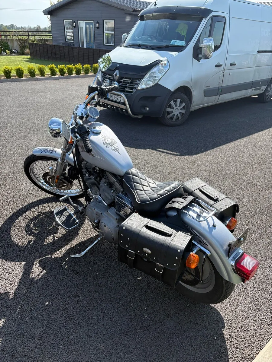 Harley Davidson 883 sportster custom - Image 1