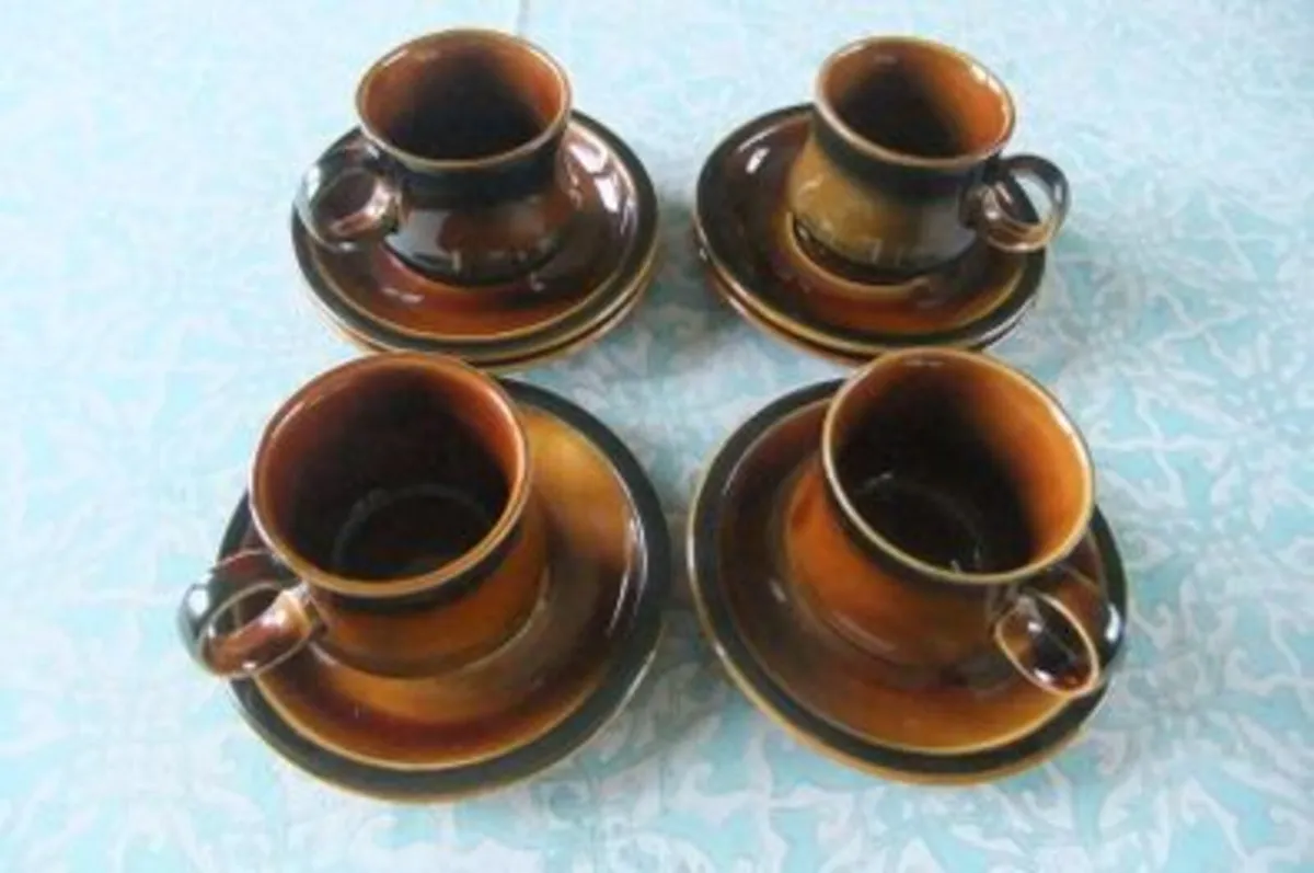 Rare Celtic Ennis pattern Coffee Cups & Saucers - Image 1