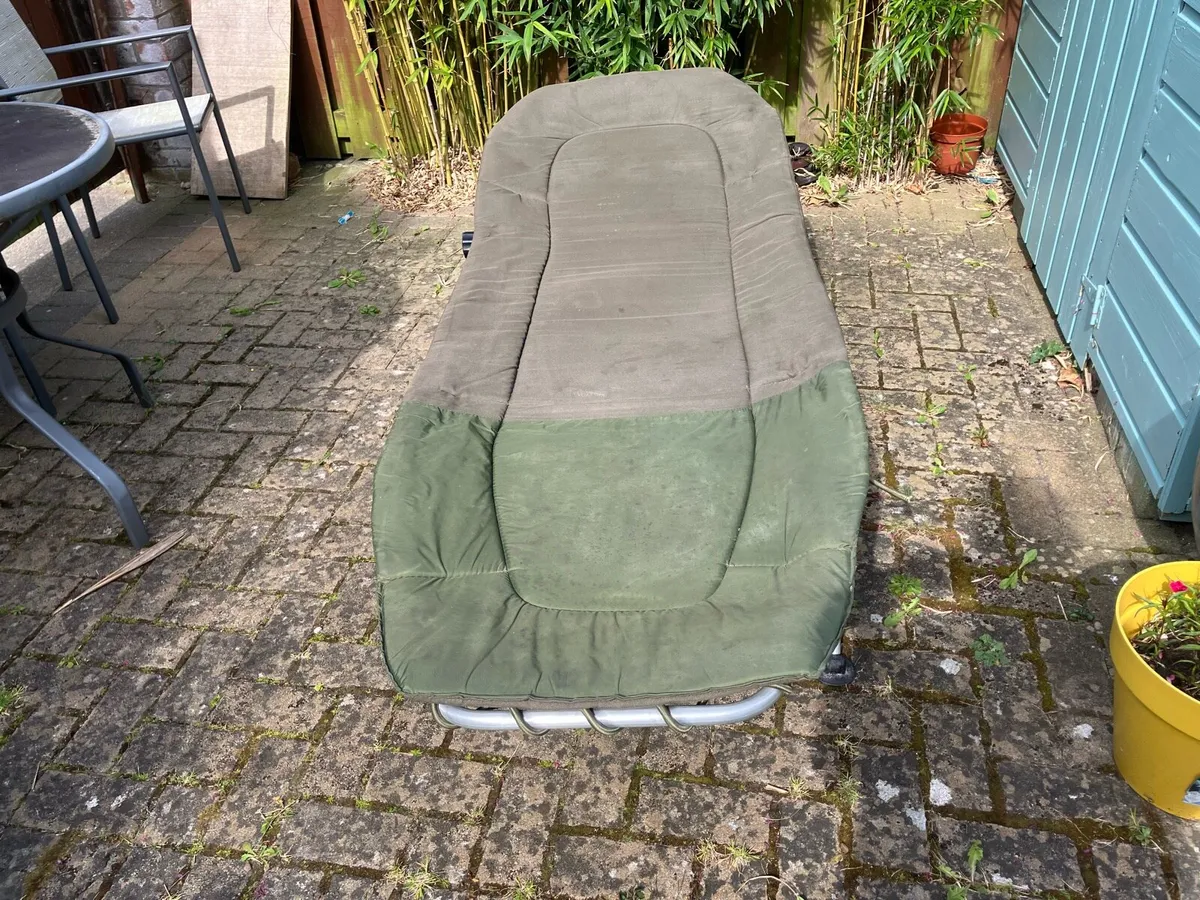 JRC super light bed chair - Image 1