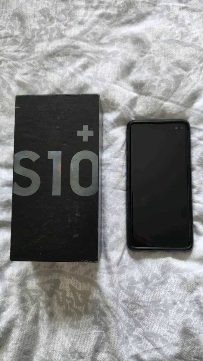 SAMSUNG S10 Plus - Image 1