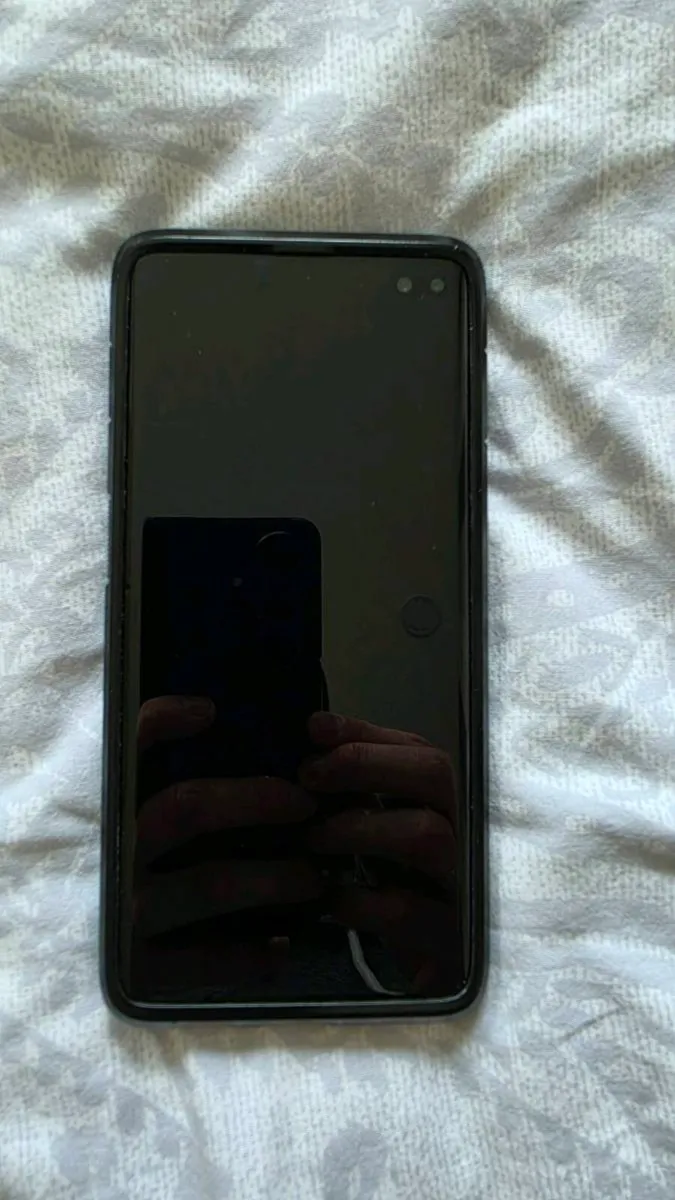 SAMSUNG S10 Plus - Image 2