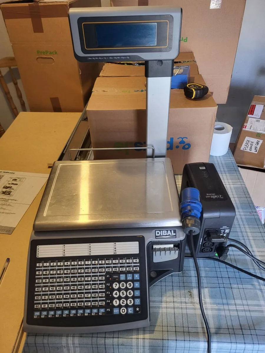 Cooling unit for cold room & digital scales - Image 1