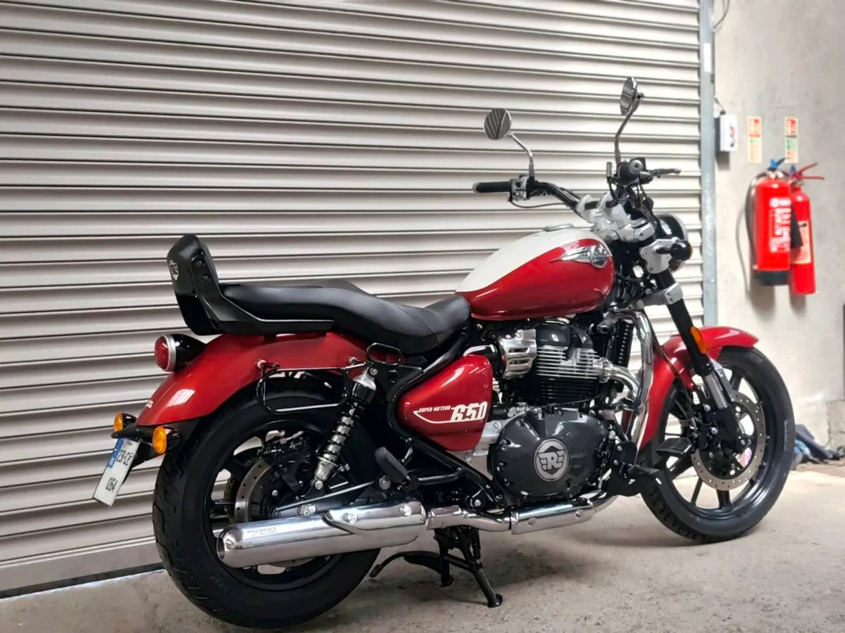 Royal Enfield Super Meteor 650 - Image 3