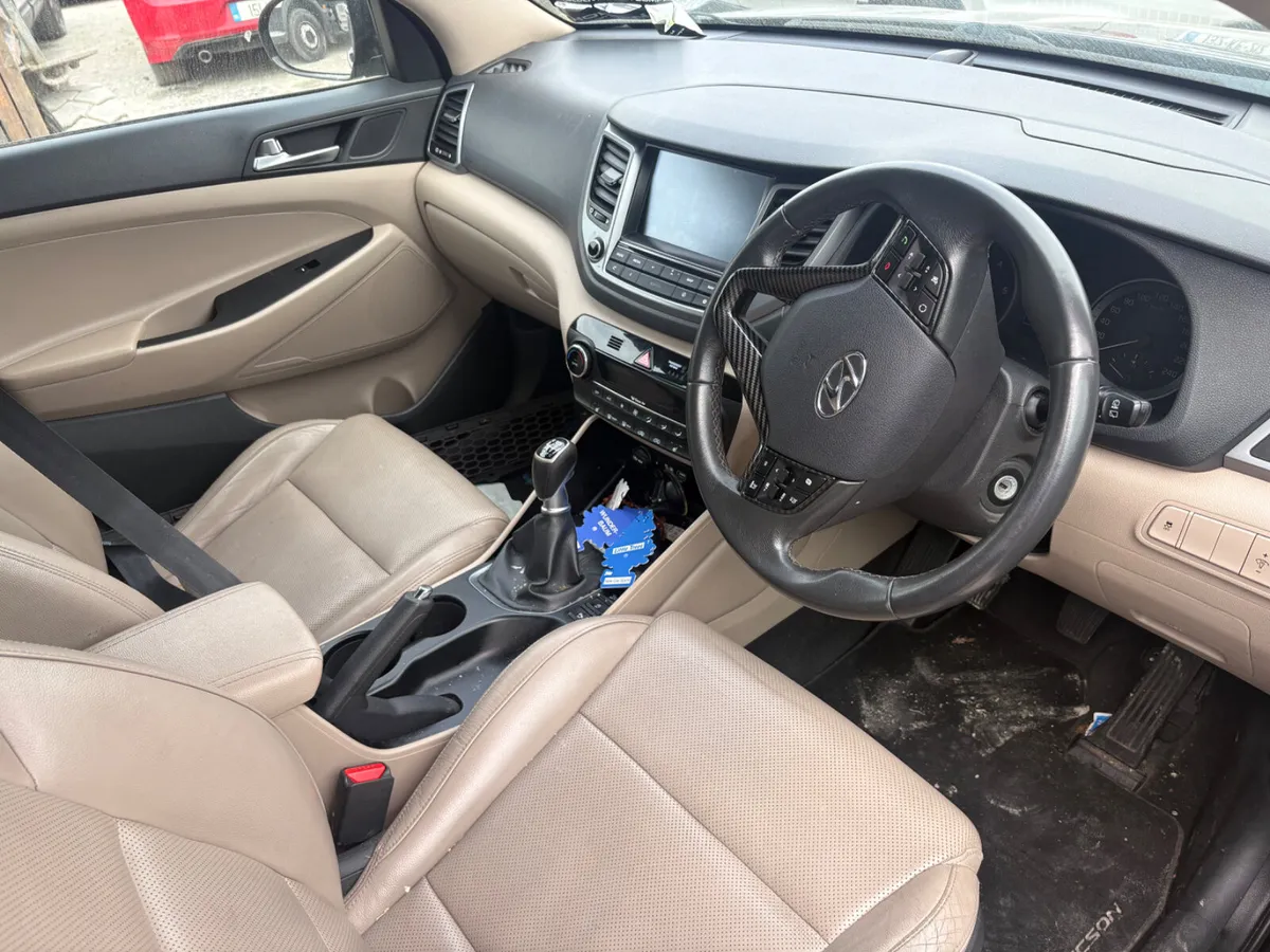 2016 Hyundai Tucson 1.7 Diesel - Image 3