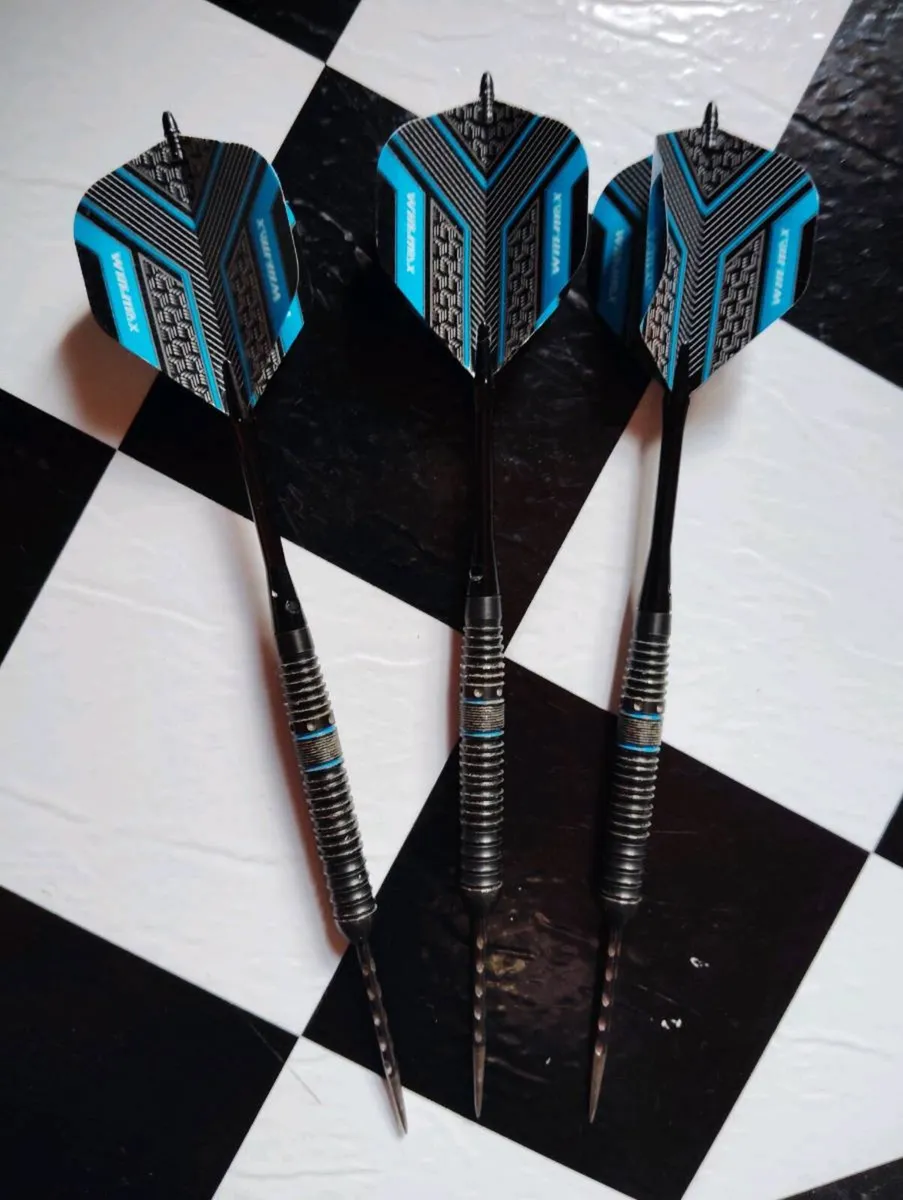 Set of darts