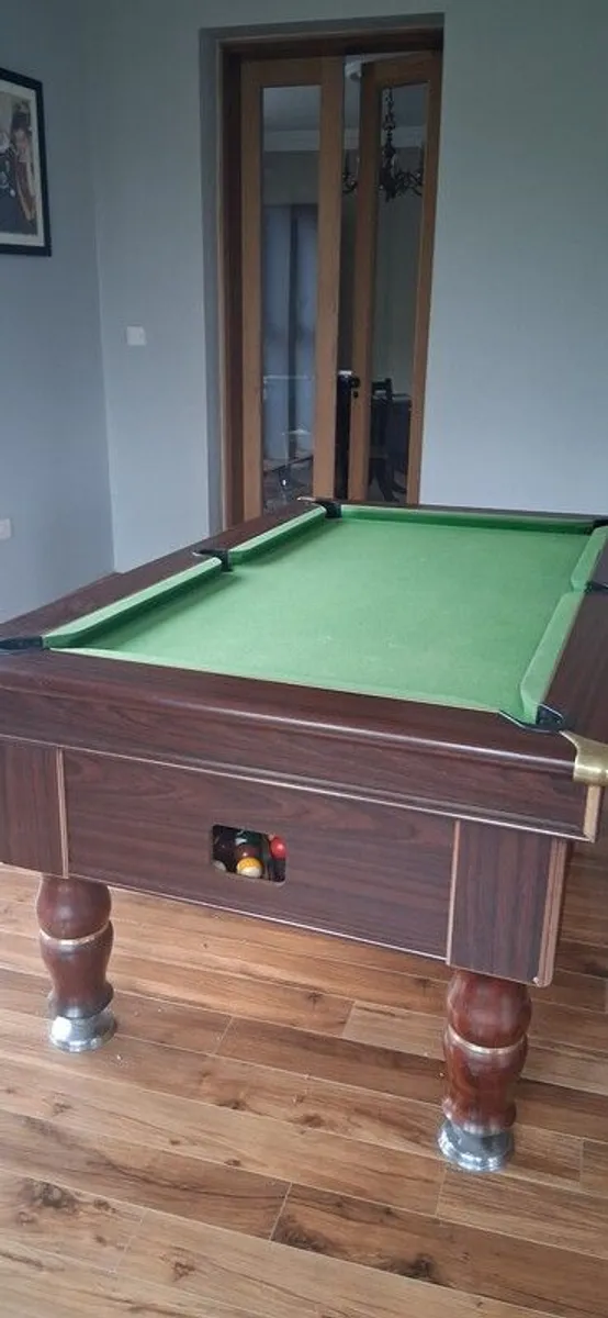 Pool Table - Image 4