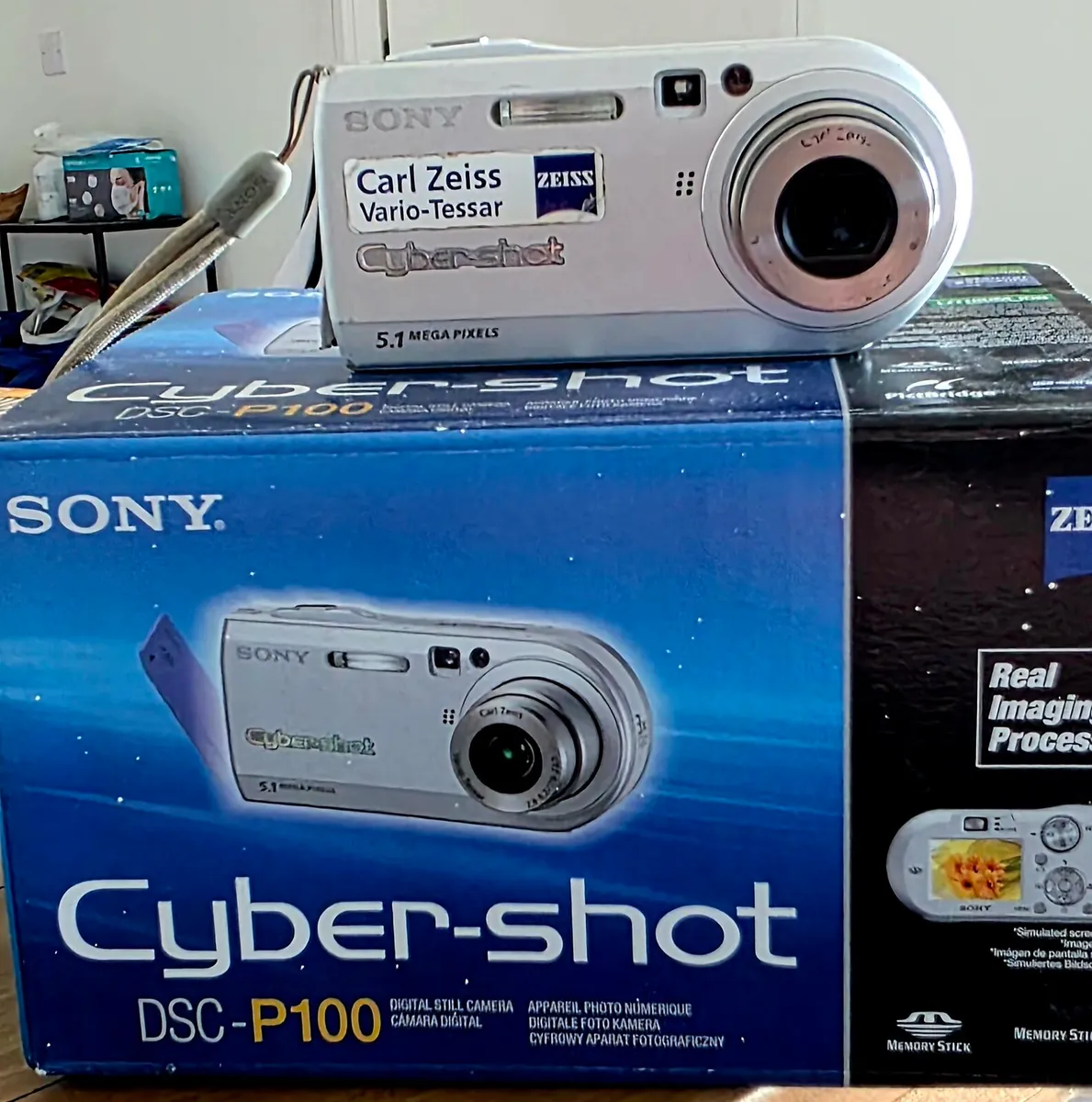 Sony Cyber shot camera - Image 3