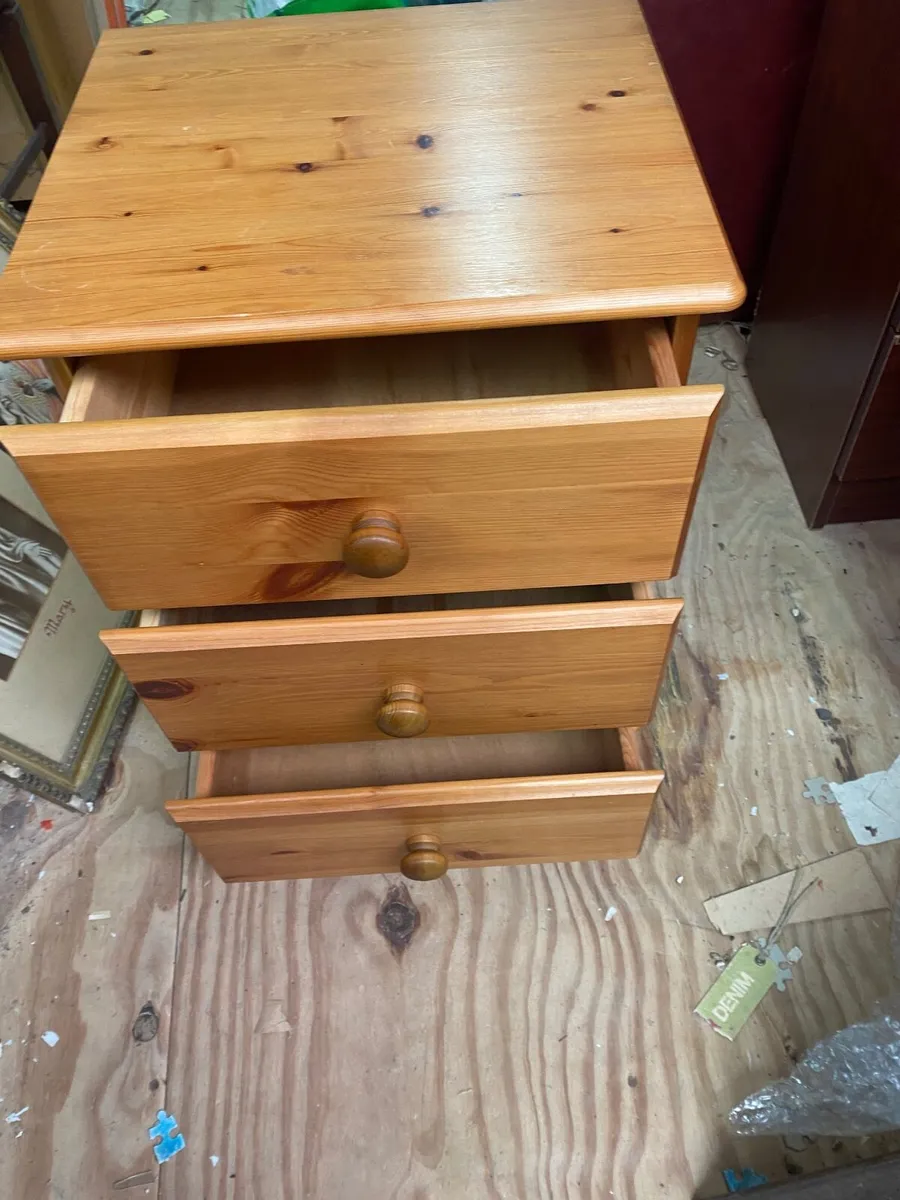 Bedside locker - Image 1