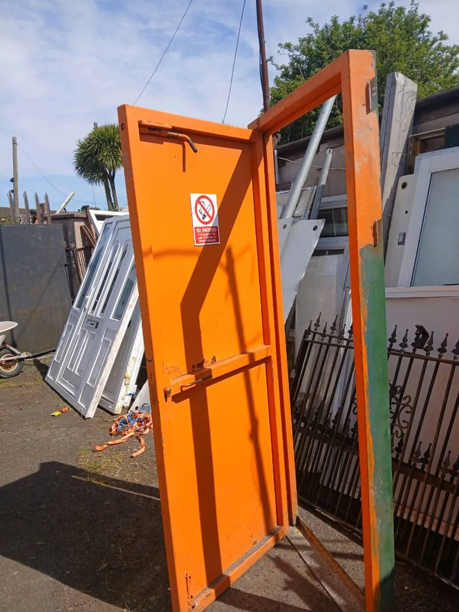 Steel door ( heavy duty) - Image 2