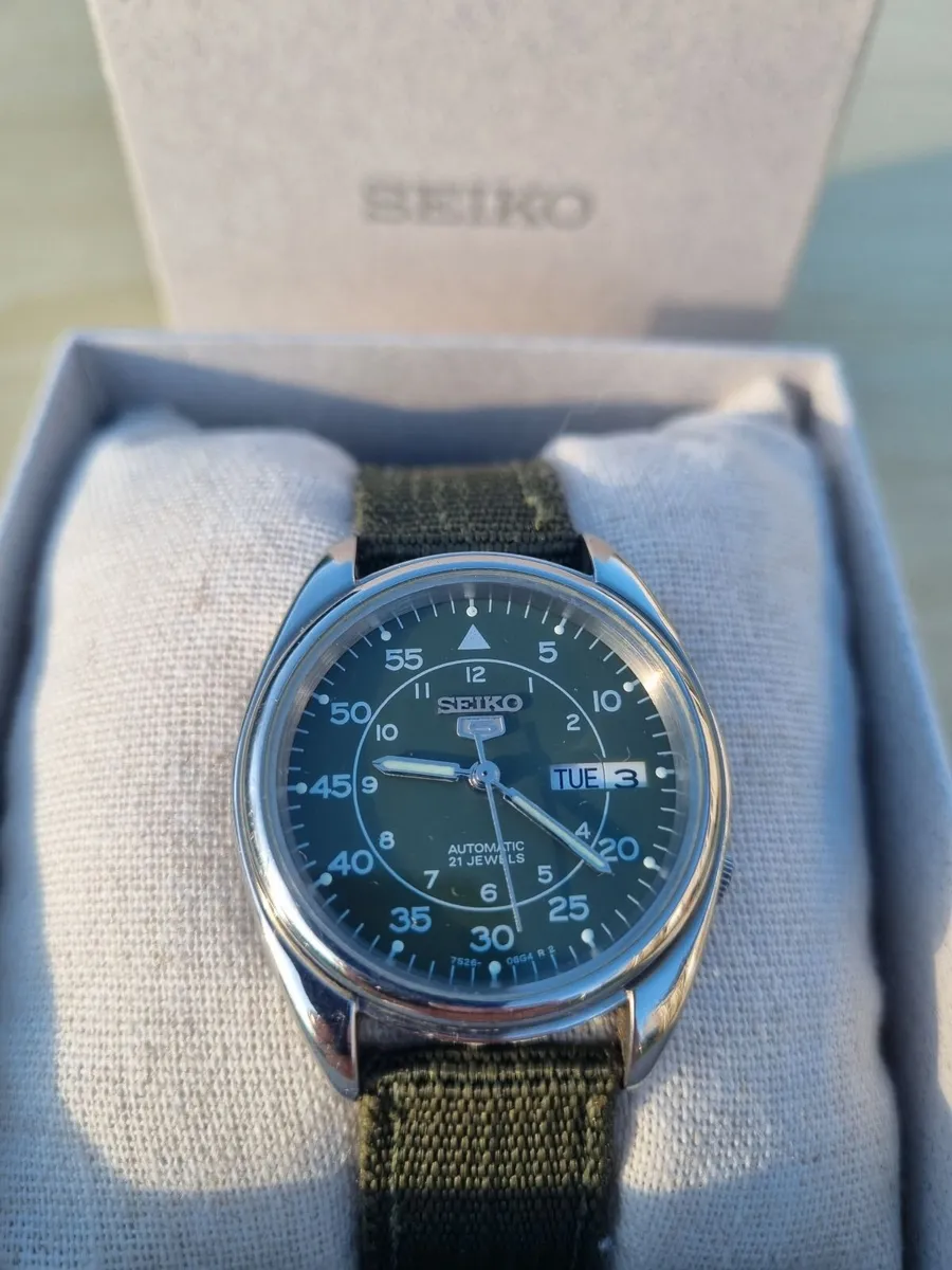 Seiko 5 automatic military watch - Image 2