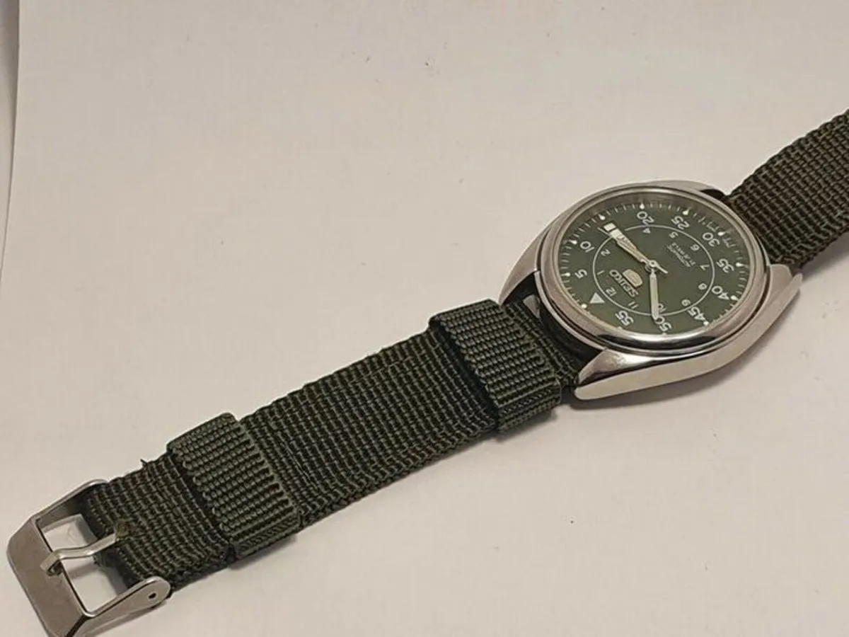 Seiko 5 automatic military watch - Image 4