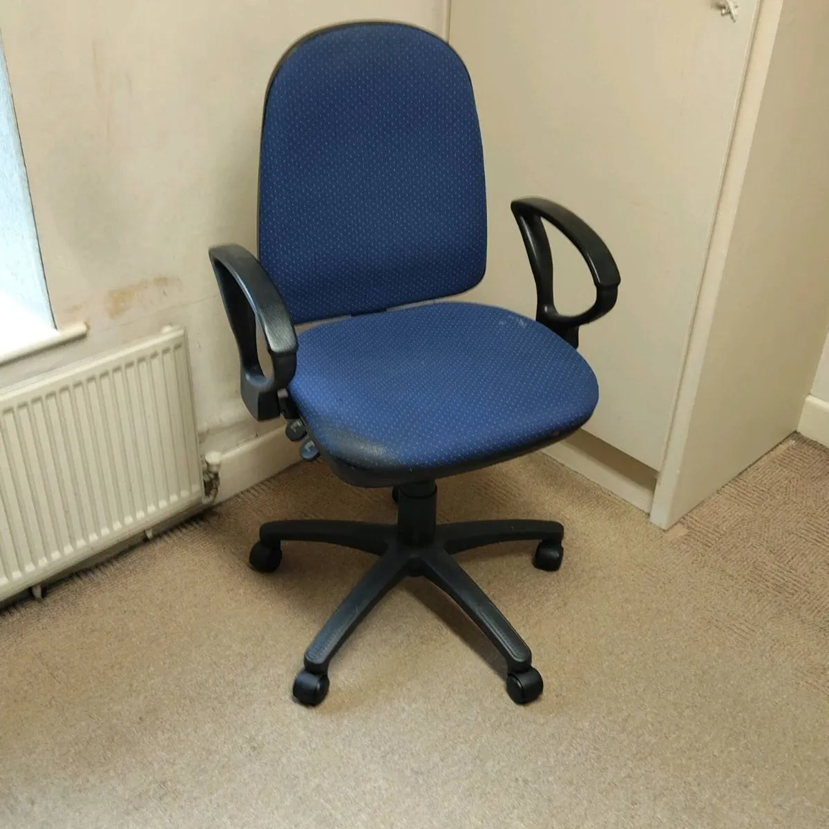 OFFICE FURNITURE - Image 3