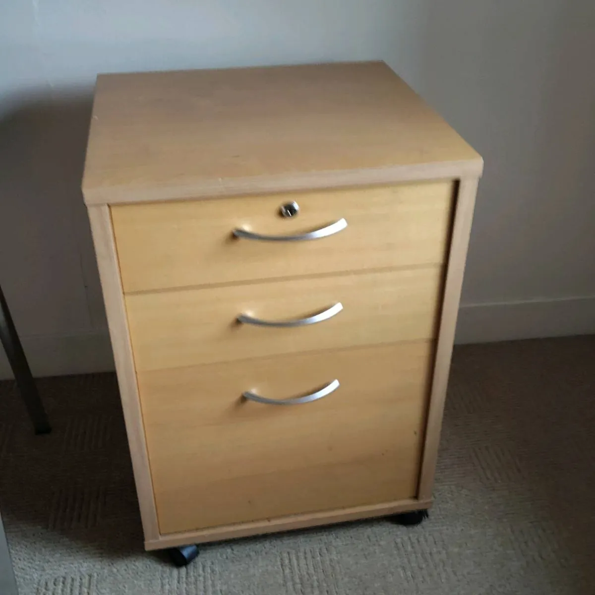 OFFICE FURNITURE - Image 4