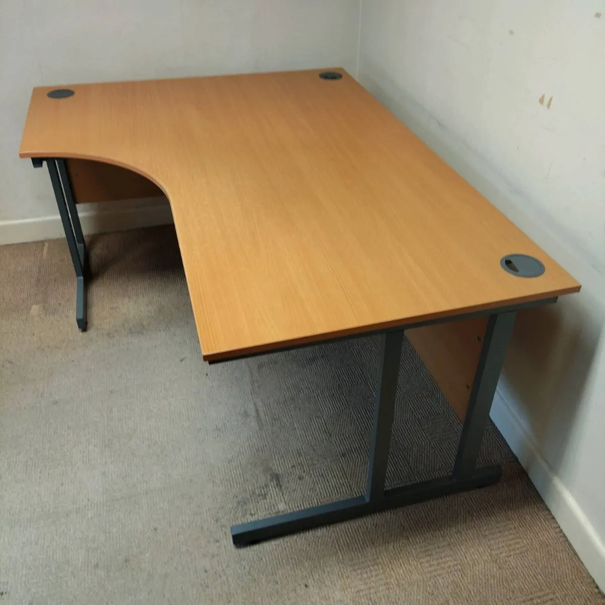 OFFICE FURNITURE - Image 1