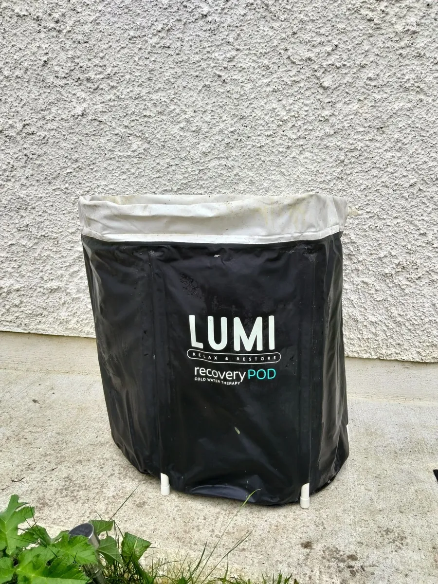 Lumi Recovery Cold Plunge Pool