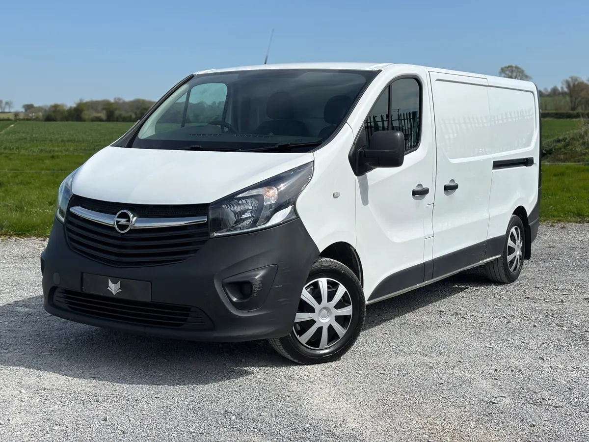 192 Opel Vivaro | 150km | Full Year DOE | Like New - Image 3