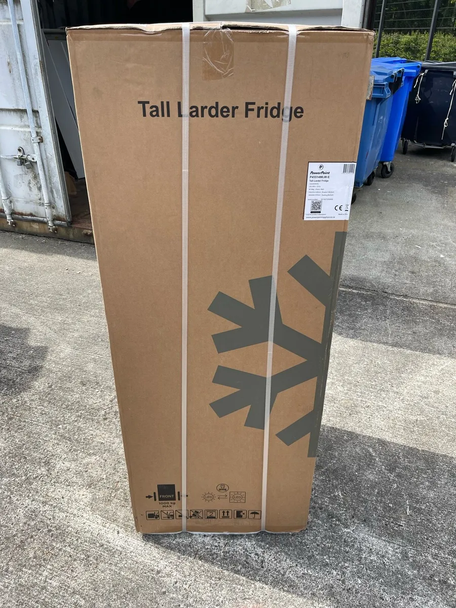 PowerPoint Tall larder fridge - Image 3