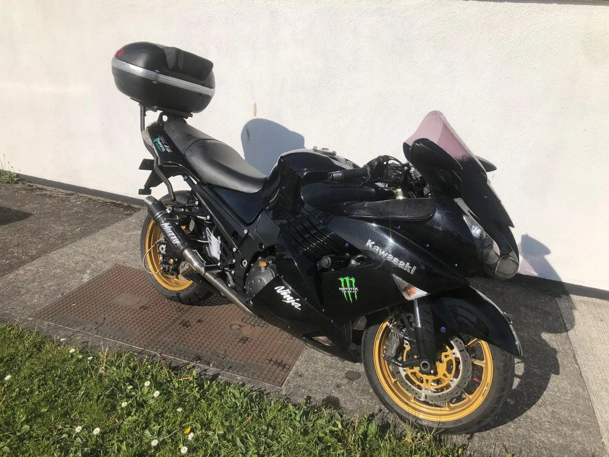 Kawasaki ZZR 1400cc - Image 1