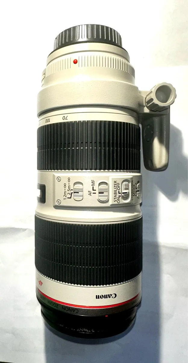 Canon EF 70-200mm f/2.8l is ii usm - Image 1
