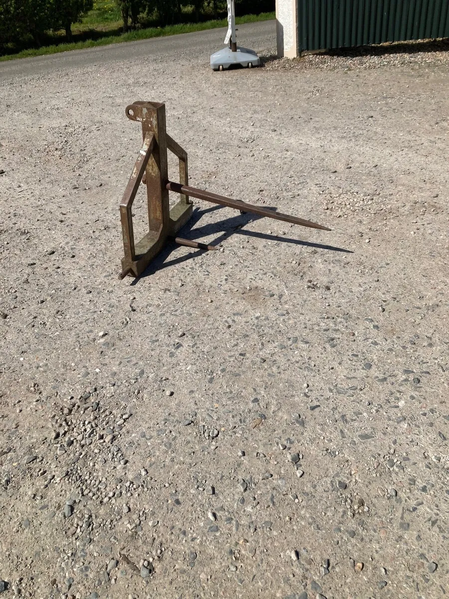 Bale spike - Image 4