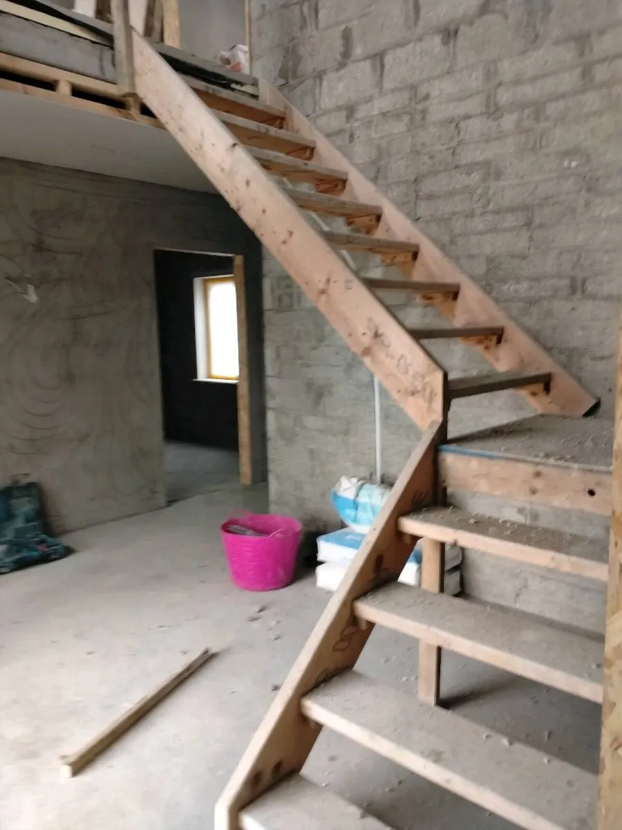 Site stairs - Image 3