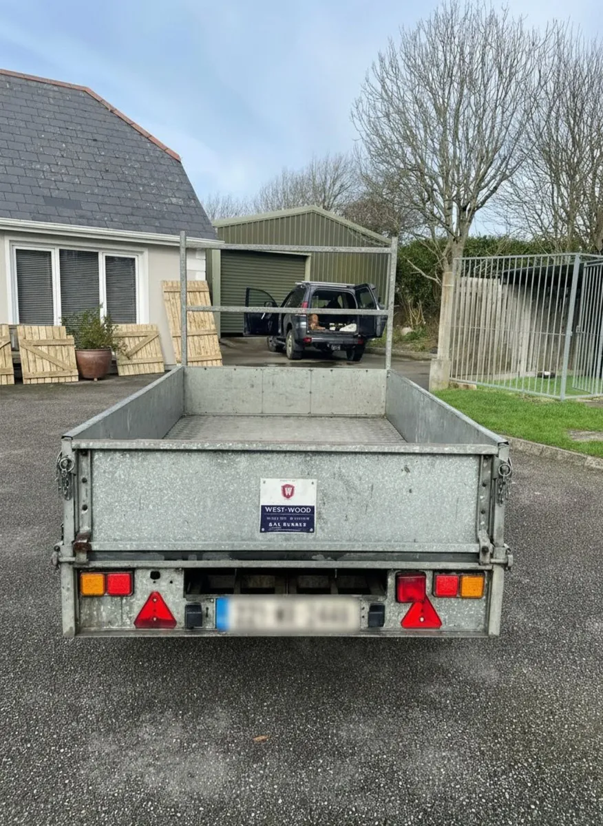 Trialer - Image 1