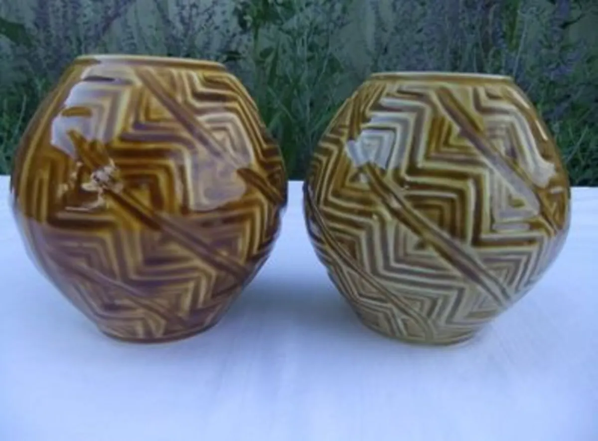 Celtic Ceramics x 2 Pieces - Image 1