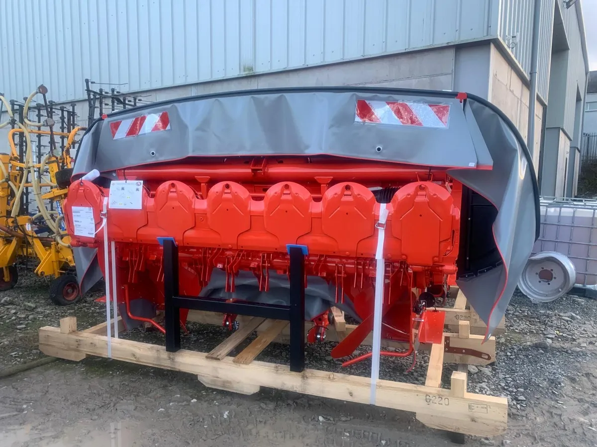 KUHN FC3125 DF-FF MOWER CONDITIONER, NEW - Image 4